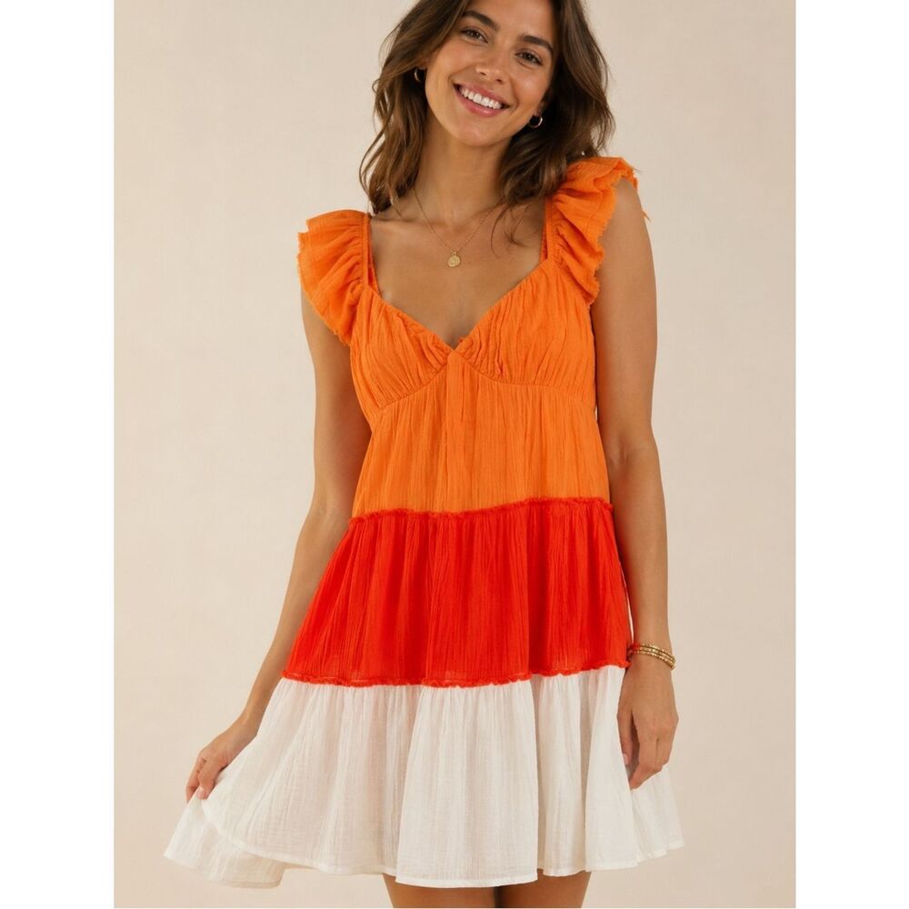 NWT✨Victoria Dunn Orange and White Colorblock Dress
